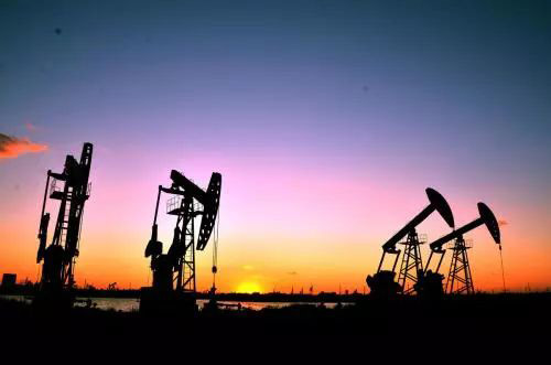 油田開采應(yīng)用場景圖 油田開采應(yīng)用場景圖